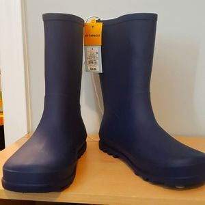 NWT Boys size 4 Cat & Jack Rainboots Navy